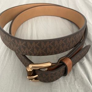 Michael Kors brown belt